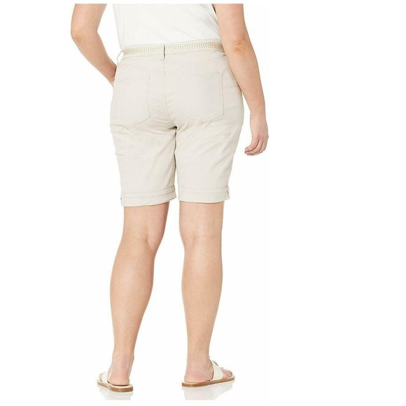 Women's Bermuda Shorts Gloria Vanderbilt Mia Belted size 24W NEW - Picture 2 of 4